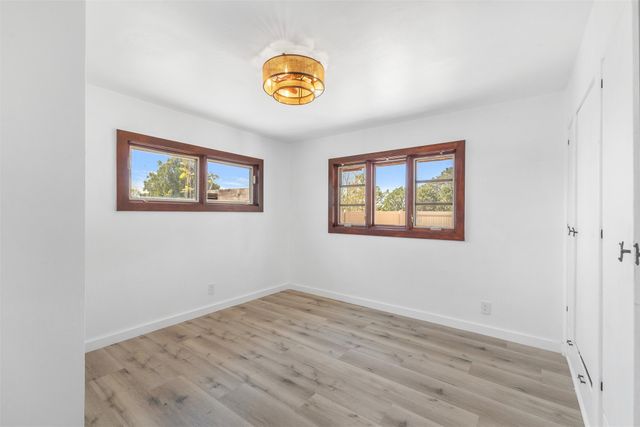 211 Spruce Street, Santa Fe, NM 87501