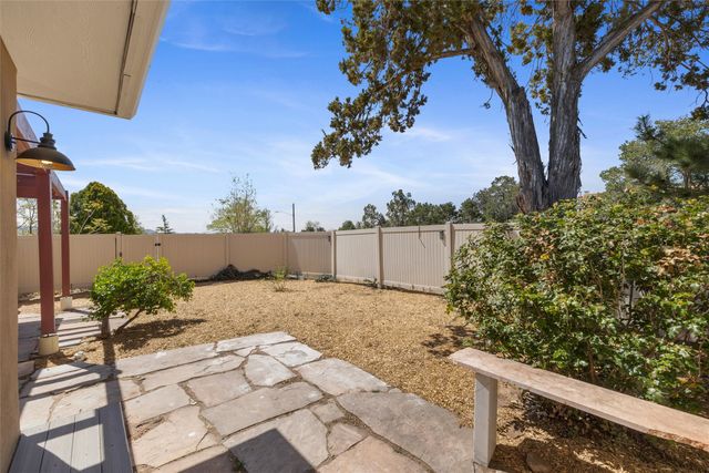 211 Spruce Street, Santa Fe, NM 87501