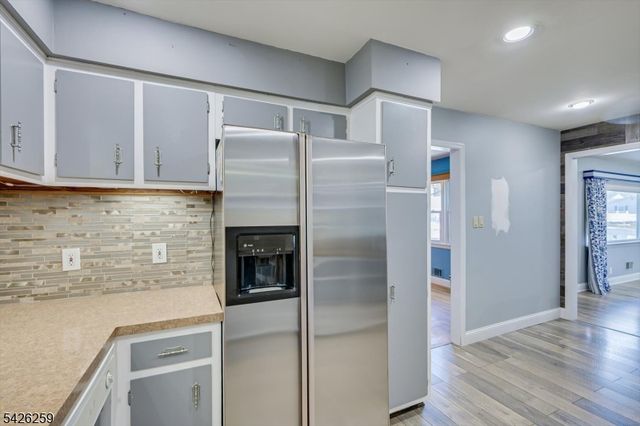 10 Wellington Ave, Woodbridge Twp., NJ 07064