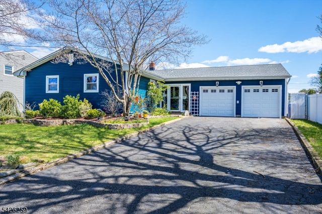 10 Wellington Ave, Woodbridge Twp., NJ 07064