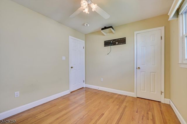 10 Wellington Ave, Woodbridge Twp., NJ 07064