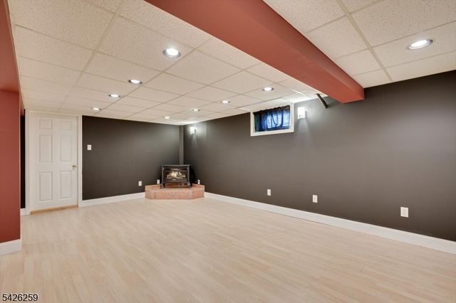 10 Wellington Ave, Woodbridge Twp., NJ 07064