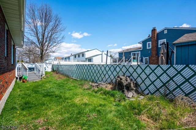 10 Wellington Ave, Woodbridge Twp., NJ 07064