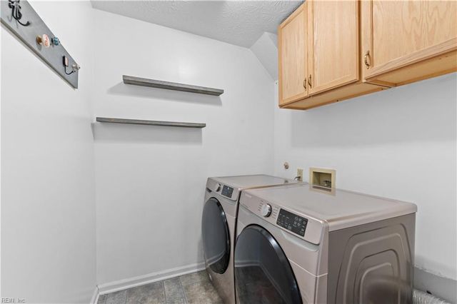 7552 Vincent DR, Toano, VA 23168