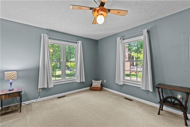 7552 Vincent DR, Toano, VA 23168