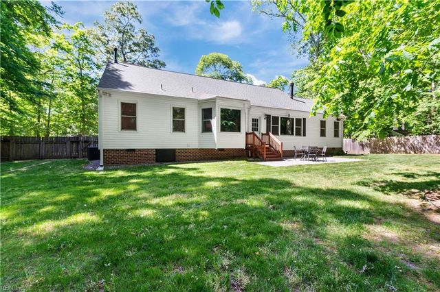 7552 Vincent DR, Toano, VA 23168