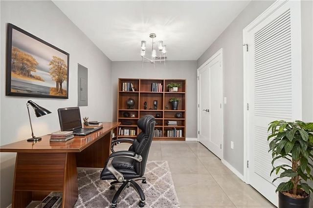 3325 Piedmont NE Road 1805, Atlanta, GA 30305