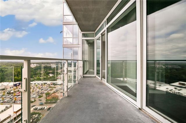 3325 Piedmont NE Road 1805, Atlanta, GA 30305