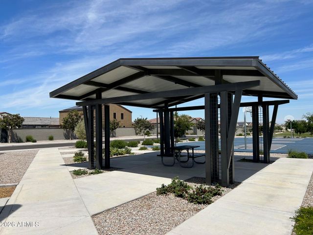 2440 W Bowker Street, Phoenix, AZ 85041