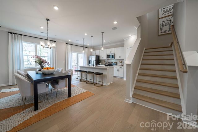 6033 Longar Lane, Charlotte, NC 28269
