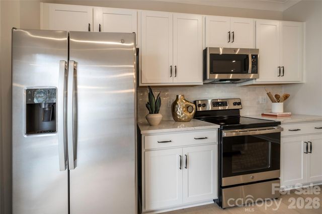 6033 Longar Lane, Charlotte, NC 28269