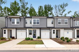 6033 Longar Lane, Charlotte, NC 28269
