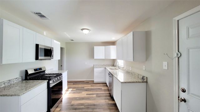 1705 Langford Street, Greenville, TX 75401