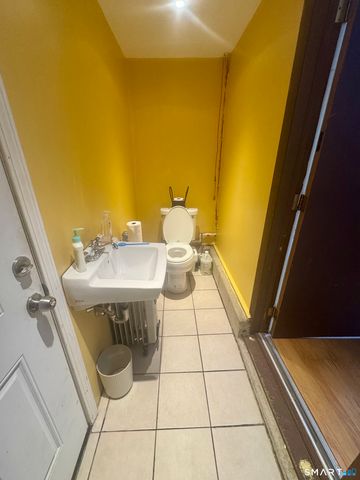 124 Old Tannery Road, Monroe, CT 06468