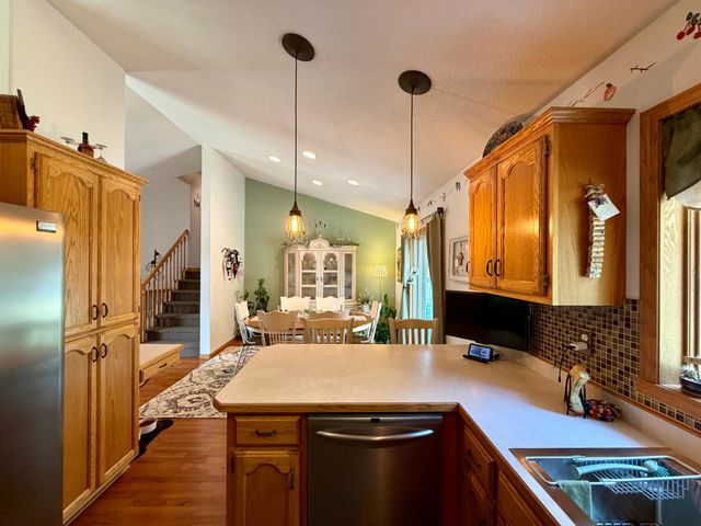 408 Clearview Court, Moorhead, MN 56560