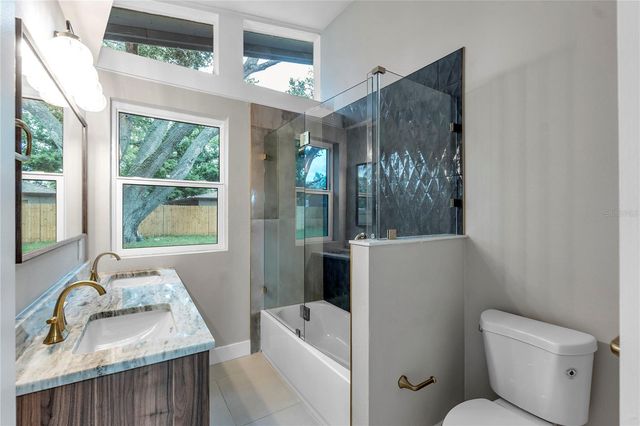 5023 9TH STREET E, Bradenton, FL 34203