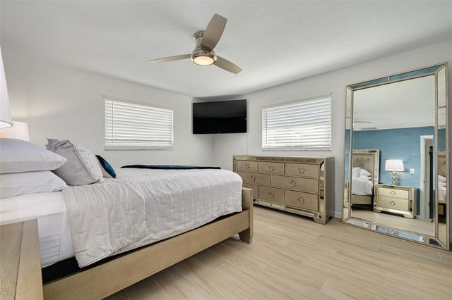 1736 ALGONQUIN DRIVE, Clearwater, FL 33755