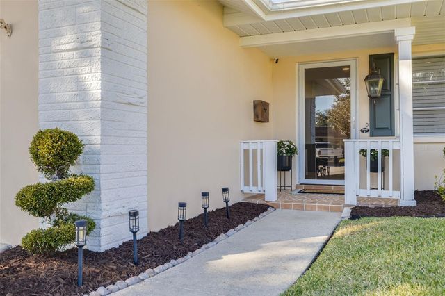 1736 ALGONQUIN DRIVE, Clearwater, FL 33755