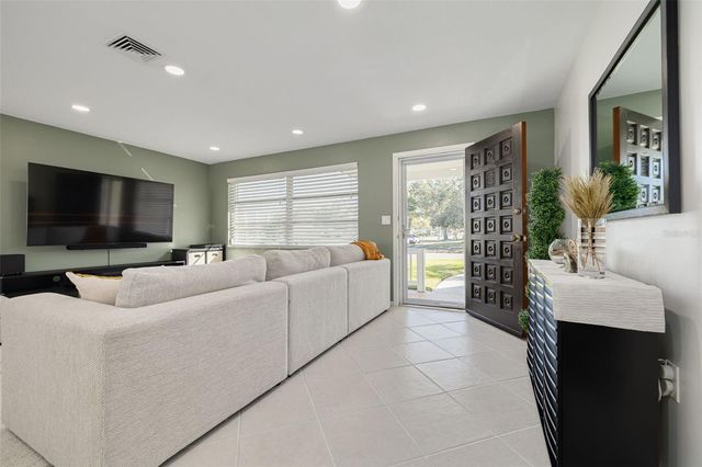 1736 ALGONQUIN DRIVE, Clearwater, FL 33755