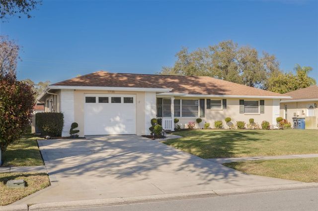 1736 ALGONQUIN DRIVE, Clearwater, FL 33755