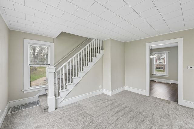 904 13th Street, West Des Moines, IA 50265