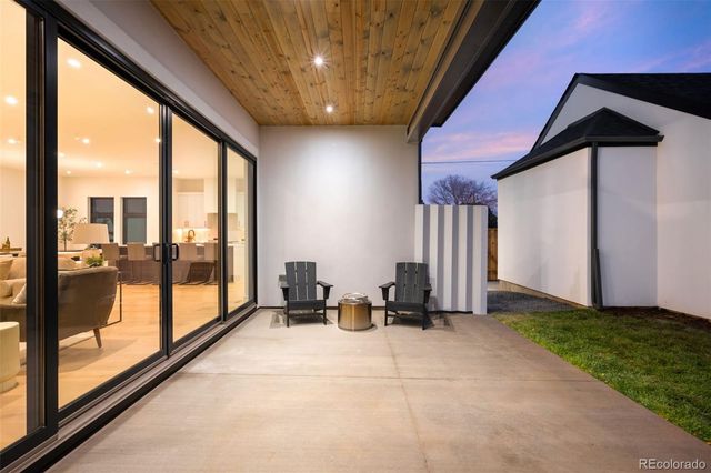 3400 S Bellaire Street, Denver, CO 80222