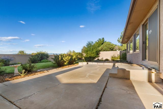 1016 W Saginaw Dr, Pueblo West, CO 81007