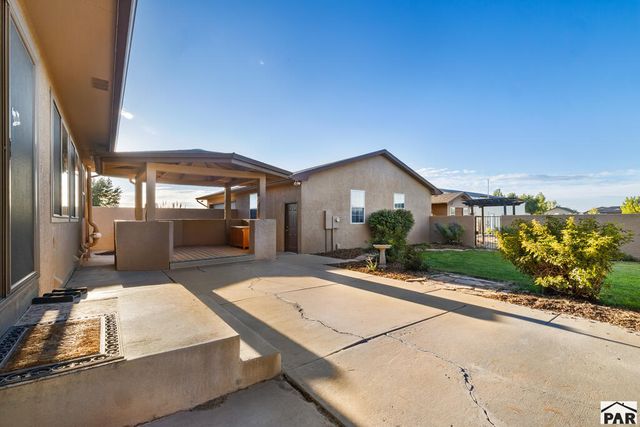 1016 W Saginaw Dr, Pueblo West, CO 81007