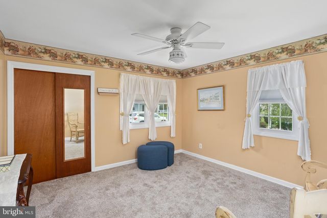 124 ASHURST LN, Mount Holly, NJ 08060