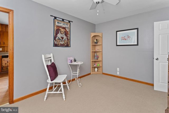 124 ASHURST LN, Mount Holly, NJ 08060