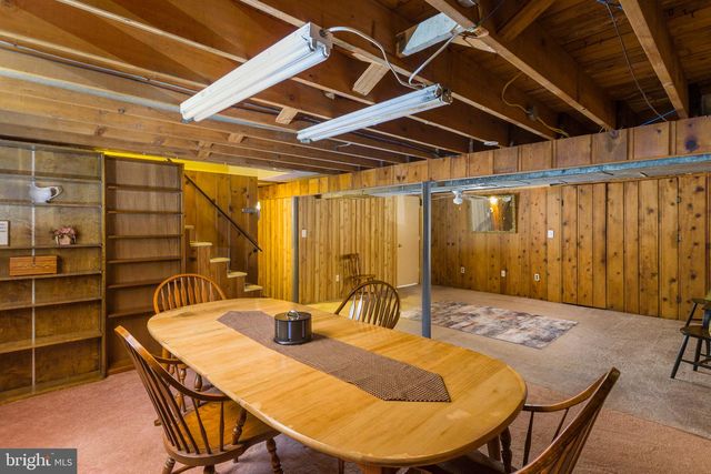 124 ASHURST LN, Mount Holly, NJ 08060