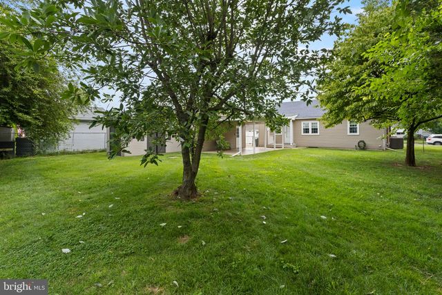 124 ASHURST LN, Mount Holly, NJ 08060