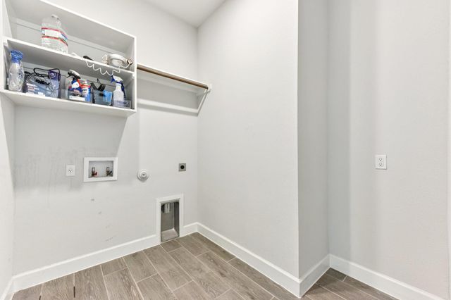 163 Kellogg LN, Bastrop, TX 78602