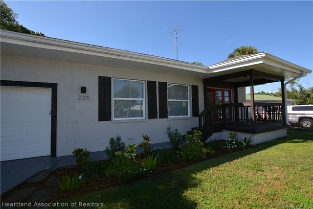 225 Micco Avenue, Sebring, FL 33870