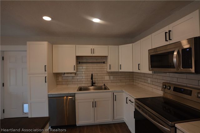 225 Micco Avenue, Sebring, FL 33870