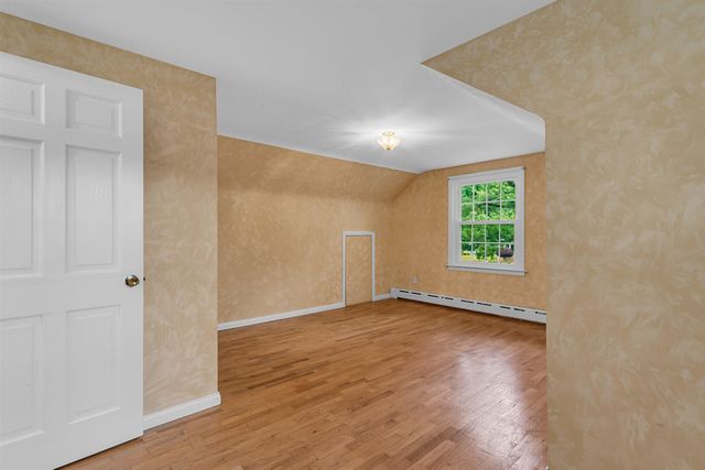 3432 Loretta Drive, Jackson, MI 49201