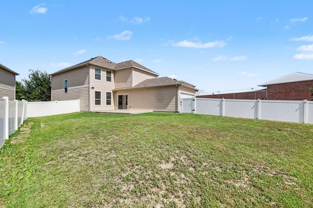 701 Whitemarsh Drive, Aubrey, TX 76227