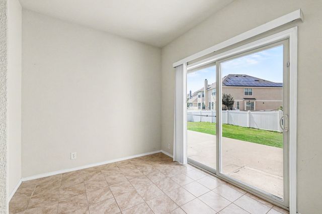 701 Whitemarsh Drive, Aubrey, TX 76227