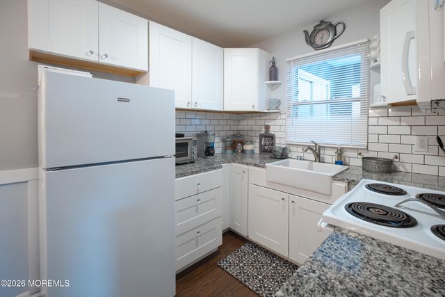 15 A Potomac Lane, Manchester, NJ 08759