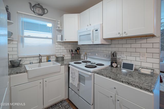 15 A Potomac Lane, Manchester, NJ 08759