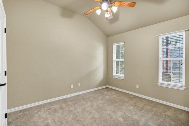 125 Camelot Street, Glen Rose, TX 76043