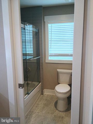 307 CHARLES ST, Fredericksburg, VA 22401