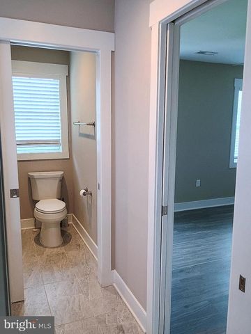 307 CHARLES ST, Fredericksburg, VA 22401