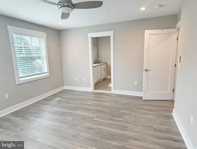 307 CHARLES ST, Fredericksburg, VA 22401