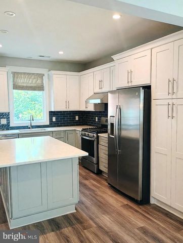 307 CHARLES ST, Fredericksburg, VA 22401