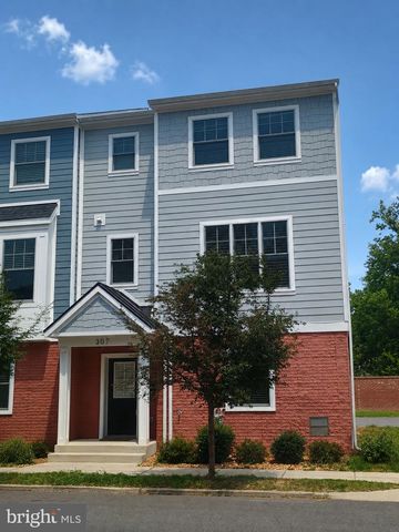 307 CHARLES ST, Fredericksburg, VA 22401