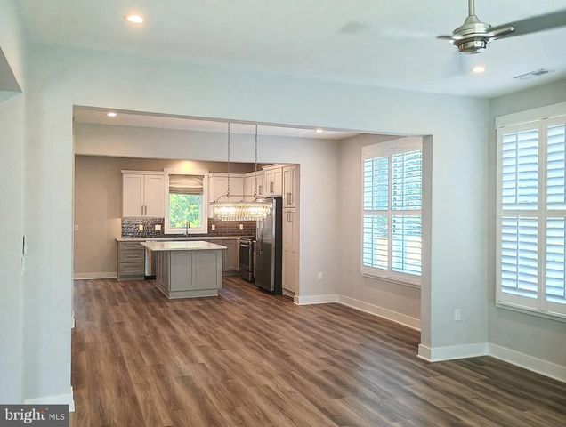 307 CHARLES ST, Fredericksburg, VA 22401