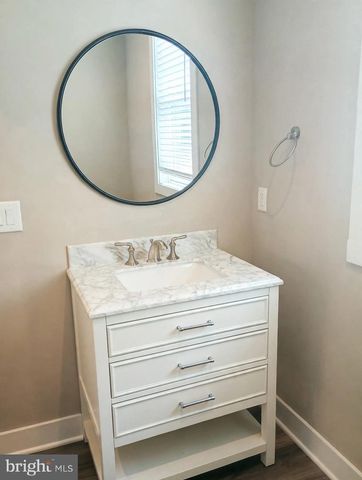 307 CHARLES ST, Fredericksburg, VA 22401
