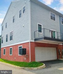 307 CHARLES ST, Fredericksburg, VA 22401