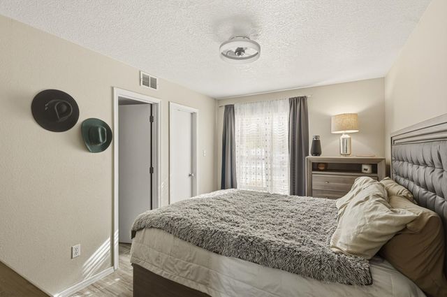 8719 Black Stallion Road SW, Albuquerque, NM 87121